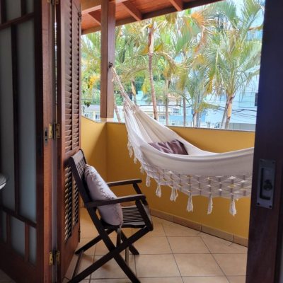 Casa Residencial com 123m², 3 quartos, 1 suíte, 2 garagens, no bairro Canasvieiras em Florianópolis