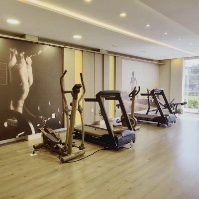 Apartamentos com 93m², 3 quartos, 1 suíte, 2 garagens, no bairro Pantanal em Florianópolis