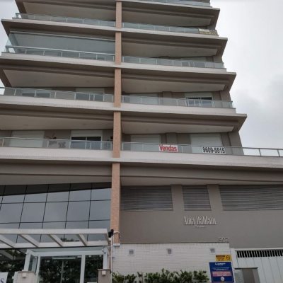 Apartamentos com 93m², 3 quartos, 1 suíte, 2 garagens, no bairro Pantanal em Florianópolis
