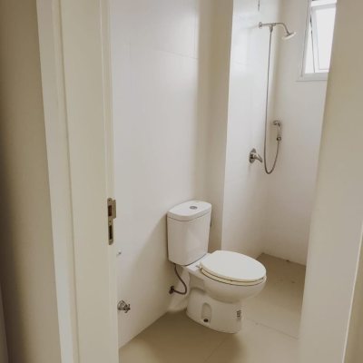 Apartamentos com 93m², 3 quartos, 1 suíte, 2 garagens, no bairro Pantanal em Florianópolis