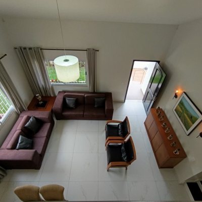 Casa Residencial com 440m², 4 quartos, 1 suíte, 3 garagens, no bairro Ingleses em Florianópolis