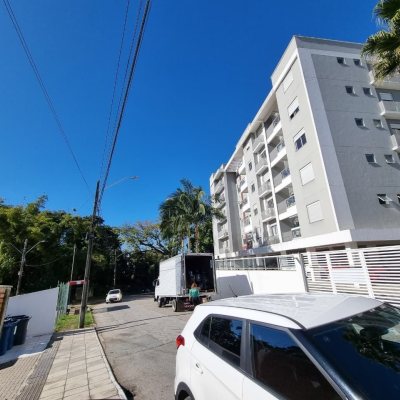 Apartamentos com 91m², 4 quartos, 1 suíte, 2 garagens, no bairro Centro em São José