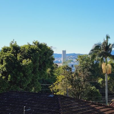 Apartamentos com 91m², 4 quartos, 1 suíte, 2 garagens, no bairro Centro em São José