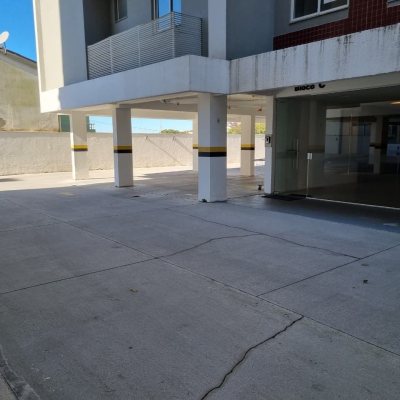 Apartamentos com 91m², 4 quartos, 1 suíte, 2 garagens, no bairro Centro em São José