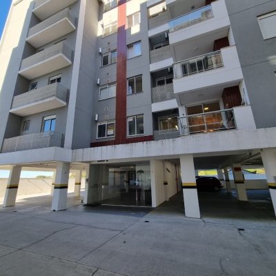 Apartamentos com 91m², 4 quartos, 1 suíte, 2 garagens, no bairro Centro em São José