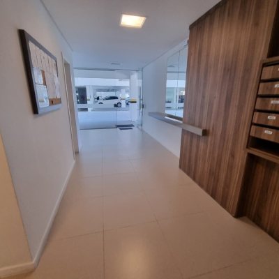 Apartamentos com 91m², 4 quartos, 1 suíte, 2 garagens, no bairro Centro em São José