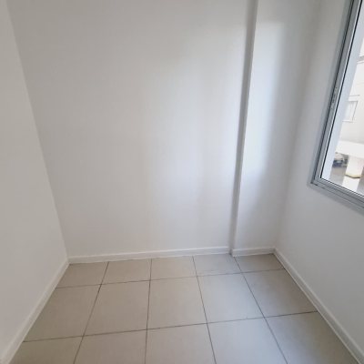 Apartamentos com 91m², 4 quartos, 1 suíte, 2 garagens, no bairro Centro em São José