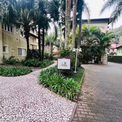 Apartamentos com 75m², 2 quartos, 1 suíte, 2 garagens, no bairro Lagoa Da Conceição em Florianópolis