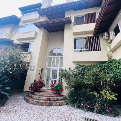 Apartamentos com 75m², 2 quartos, 1 suíte, 2 garagens, no bairro Lagoa Da Conceição em Florianópolis