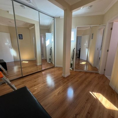 Casa Residencial com 278m², 4 quartos, 2 suítes, 2 garagens, no bairro Ponte Do Imaruim em Palhoça