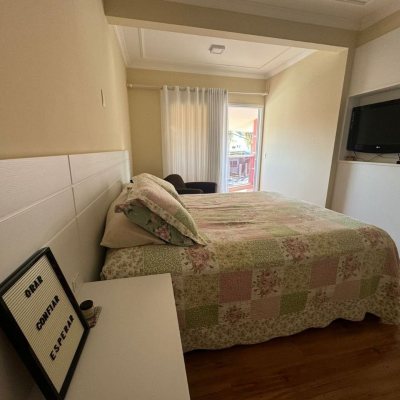 Casa Residencial com 278m², 4 quartos, 2 suítes, 2 garagens, no bairro Ponte Do Imaruim em Palhoça