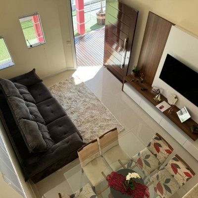 Casa Residencial com 278m², 4 quartos, 2 suítes, 2 garagens, no bairro Ponte Do Imaruim em Palhoça