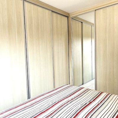 Casa Residencial com 228m², 3 quartos, 1 suíte, 3 garagens, no bairro Pantanal em Florianópolis