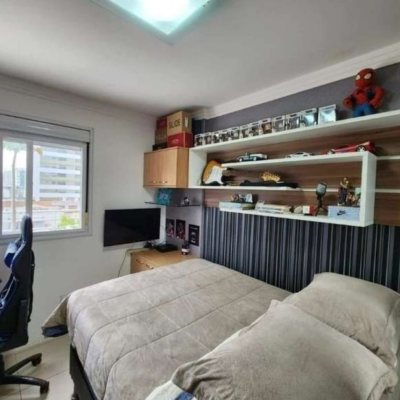 Apartamentos com 190m², 3 quartos, 1 suíte, 2 garagens, no bairro Kobrasol em São José