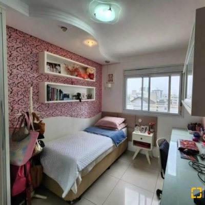 Apartamentos com 190m², 3 quartos, 1 suíte, 2 garagens, no bairro Kobrasol em São José