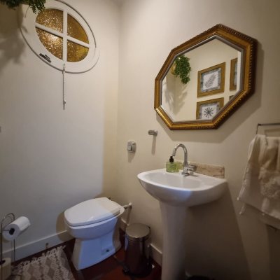 Casa Residencial com 290m², 4 quartos, 1 suíte, 2 garagens, no bairro Pantanal em Florianópolis