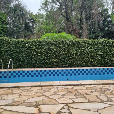 Casa Residencial com 290m², 4 quartos, 1 suíte, 2 garagens, no bairro Pantanal em Florianópolis