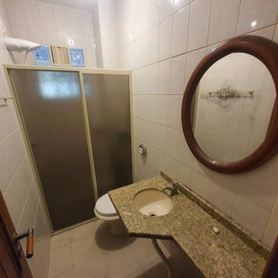 Casa Residencial com 350m², 4 quartos, 2 suítes, 4 garagens, no bairro Santo Antônio De Lisboa em Florianópolis