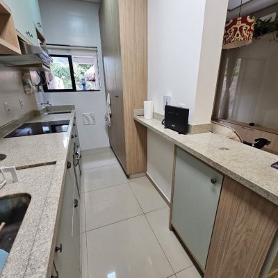 Apartamentos com 71m², 2 quartos, 1 suíte, 2 garagens, no bairro Ribeirão da Ilha em Florianópolis