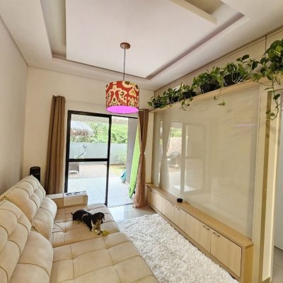 Apartamentos com 71m², 2 quartos, 1 suíte, 2 garagens, no bairro Ribeirão da Ilha em Florianópolis