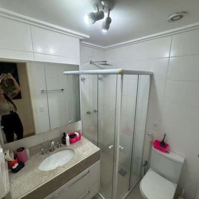 Apartamentos com 122m², 3 quartos, 1 suíte, 2 garagens, no bairro Itacorubi em Florianópolis