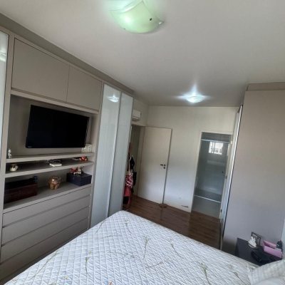 Apartamentos com 122m², 3 quartos, 1 suíte, 2 garagens, no bairro Itacorubi em Florianópolis