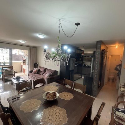 Apartamentos com 122m², 3 quartos, 1 suíte, 2 garagens, no bairro Itacorubi em Florianópolis