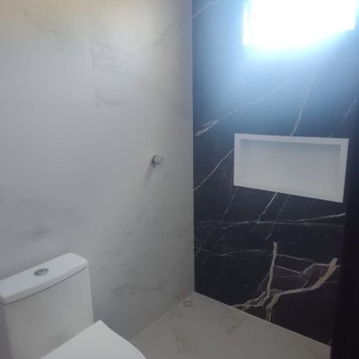 Casa Residencial com 184m², 3 quartos, 3 suítes, 2 garagens, no bairro Trindade em Florianópolis