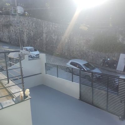 Casa Residencial com 184m², 3 quartos, 3 suítes, 2 garagens, no bairro Trindade em Florianópolis