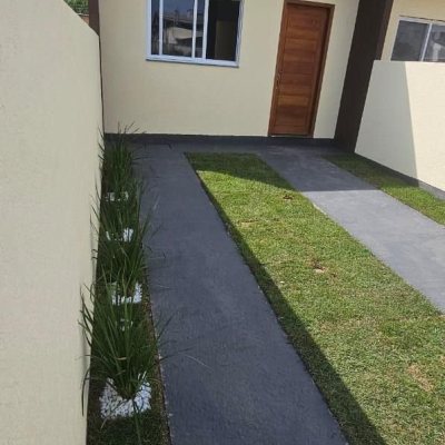 Casa Residencial com 66m², 2 quartos, no bairro São João Do Rio Vermelho em Florianópolis