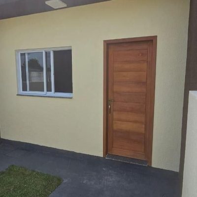 Casa Residencial com 66m², 2 quartos, no bairro São João Do Rio Vermelho em Florianópolis
