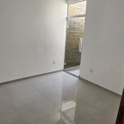 Casa Residencial com 66m², 2 quartos, no bairro São João Do Rio Vermelho em Florianópolis