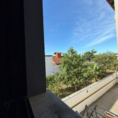 Apartamentos com 86m², 3 quartos, 1 suíte, 1 garagem, no bairro Ingleses do Rio Vermelho em Florianópolis