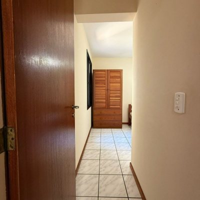 Apartamentos com 86m², 3 quartos, 1 suíte, 1 garagem, no bairro Ingleses do Rio Vermelho em Florianópolis