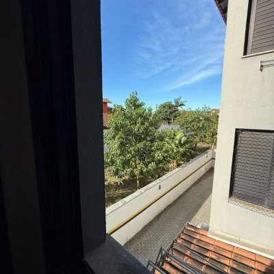 Apartamentos com 86m², 3 quartos, 1 suíte, 1 garagem, no bairro Ingleses do Rio Vermelho em Florianópolis