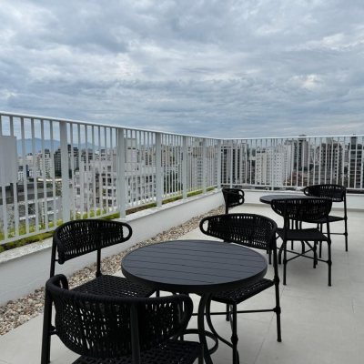 Apartamentos com 51m², 1 quarto, 1 garagem, no bairro Centro em Florianópolis