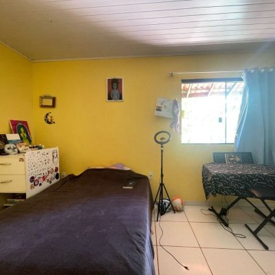 Casa Residencial com 450m², 6 quartos, 3 suítes, 4 garagens, no bairro Ingleses em Florianópolis