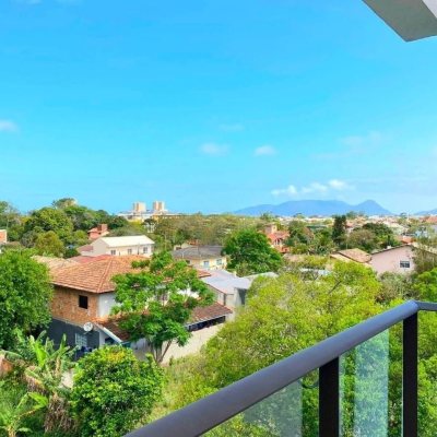 Cobertura com 151m², 2 quartos, 2 suítes, 2 garagens, no bairro Campeche em Florianópolis