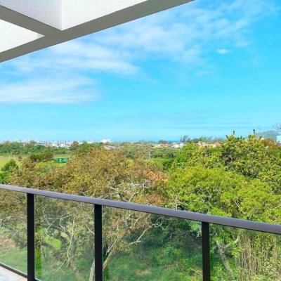 Cobertura com 151m², 2 quartos, 2 suítes, 2 garagens, no bairro Campeche em Florianópolis