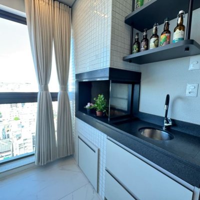 Apartamentos com 81m², 2 quartos, 1 suíte, 1 garagem, no bairro Kobrasol em São José