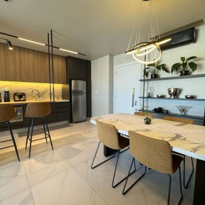 Apartamentos com 81m², 2 quartos, 1 suíte, 1 garagem, no bairro Kobrasol em São José