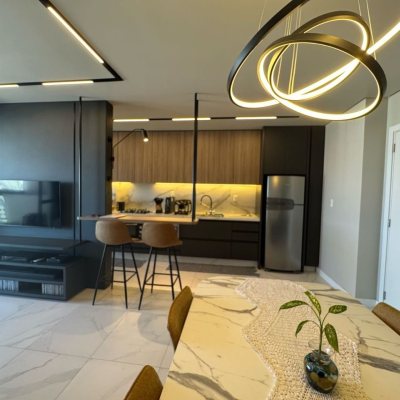 Apartamentos com 81m², 2 quartos, 1 suíte, 1 garagem, no bairro Kobrasol em São José