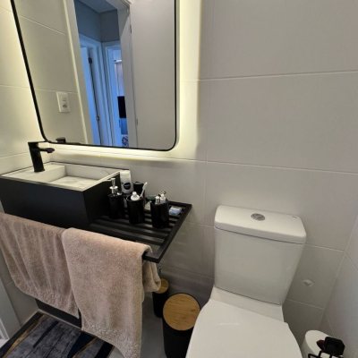 Apartamentos com 81m², 2 quartos, 1 suíte, 1 garagem, no bairro Kobrasol em São José