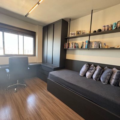 Apartamentos com 81m², 2 quartos, 1 suíte, 1 garagem, no bairro Kobrasol em São José