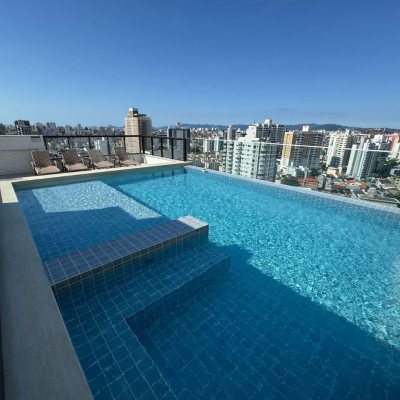 Apartamentos com 81m², 2 quartos, 1 suíte, 1 garagem, no bairro Kobrasol em São José