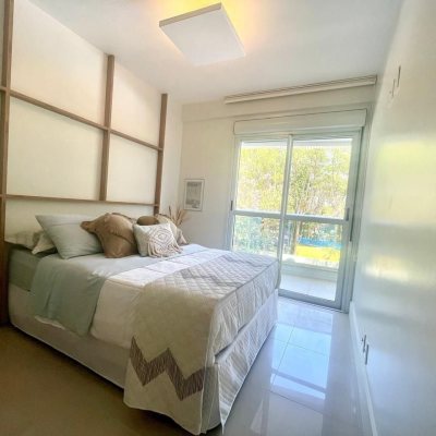 Apartamentos com 128m², 3 quartos, 3 suítes, 2 garagens, no bairro Cachoeira Do Bom Jesus em Florianópolis