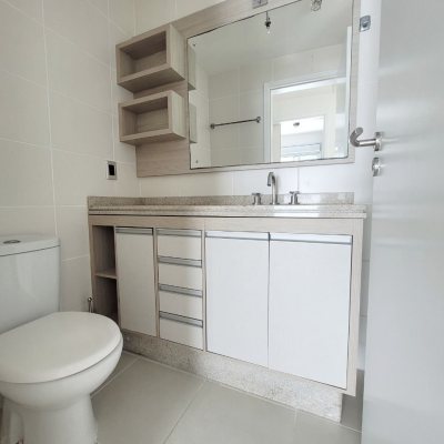 Apartamentos com 98m², 3 quartos, 1 suíte, 2 garagens, no bairro Pedra Branca em Palhoça