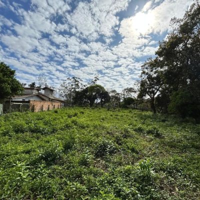 Terrenos Residenciais com 1493m², no bairro Ibiraquera em Imbituba