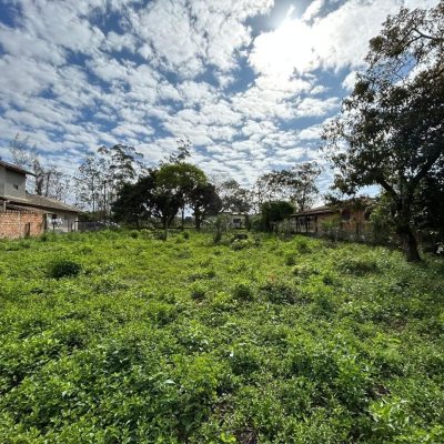 Terrenos Residenciais com 1493m², no bairro Ibiraquera em Imbituba