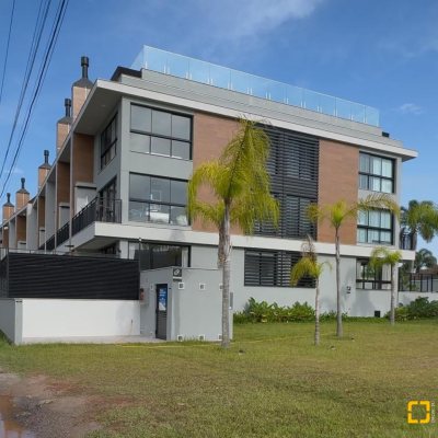 Loft com 51m², 1 quarto, 1 suíte, 1 garagem, no bairro Lagoa da Conceição em Florianópolis